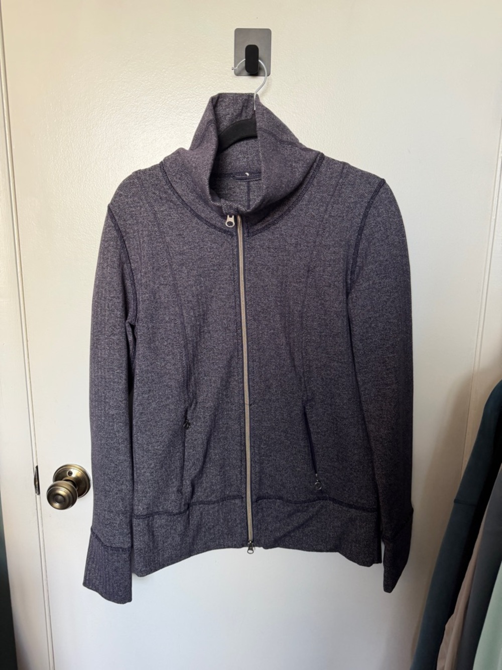 Lululemon Daily Yoga Jacket/ Herringbone Black Swan - Picture 5 of 10